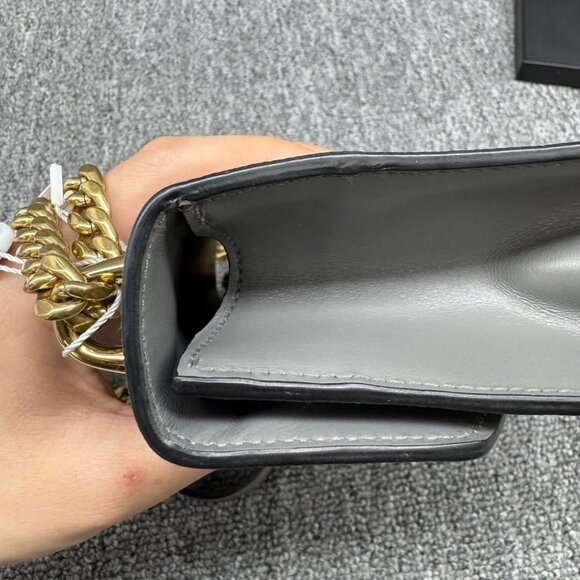 Prada Leather Shoulder Bag 835-061125 - Picture 6 of 15